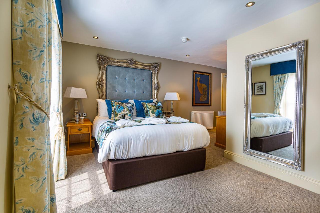 The Rutland Arms Hotel, Bakewell, Derbyshire エクステリア 写真