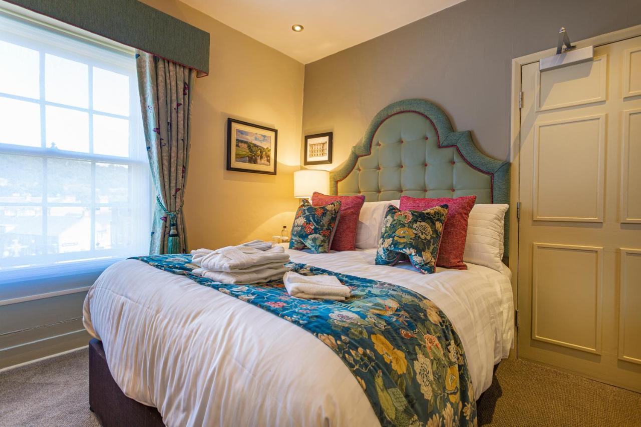 The Rutland Arms Hotel, Bakewell, Derbyshire エクステリア 写真