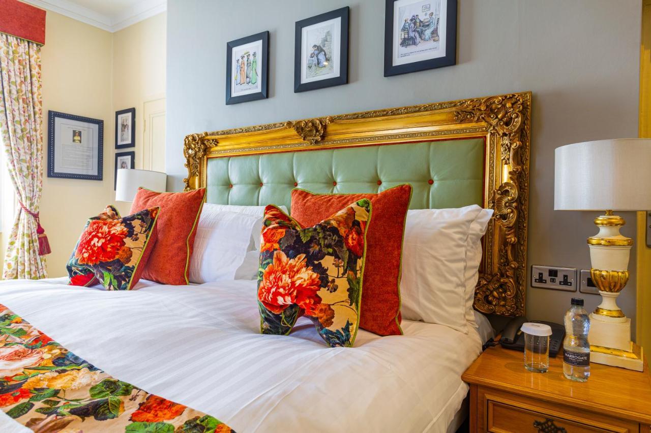 The Rutland Arms Hotel, Bakewell, Derbyshire エクステリア 写真
