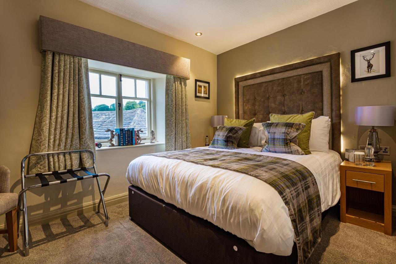 The Rutland Arms Hotel, Bakewell, Derbyshire エクステリア 写真