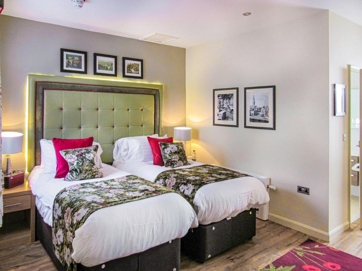 The Rutland Arms Hotel, Bakewell, Derbyshire エクステリア 写真
