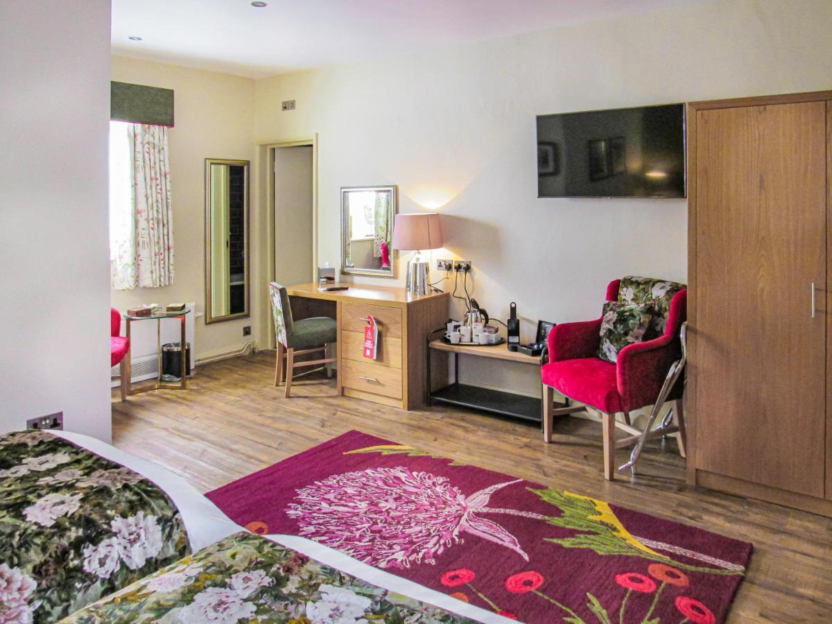 The Rutland Arms Hotel, Bakewell, Derbyshire エクステリア 写真