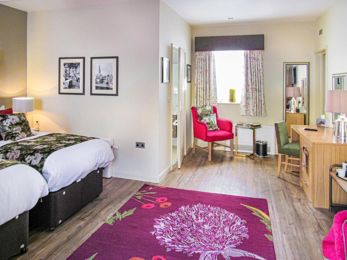 The Rutland Arms Hotel, Bakewell, Derbyshire エクステリア 写真