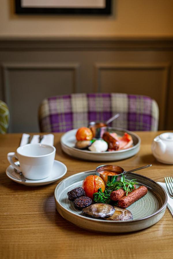 The Rutland Arms Hotel, Bakewell, Derbyshire エクステリア 写真