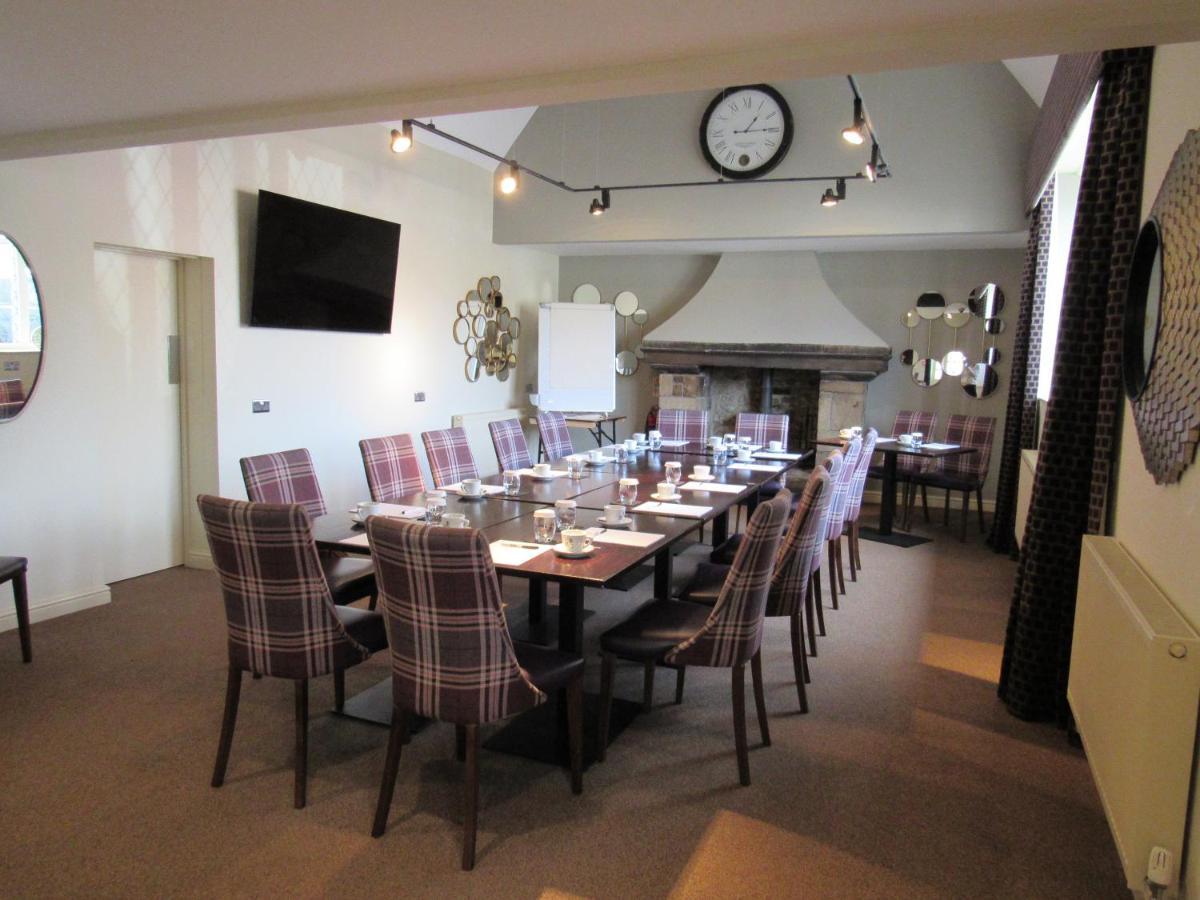The Rutland Arms Hotel, Bakewell, Derbyshire エクステリア 写真