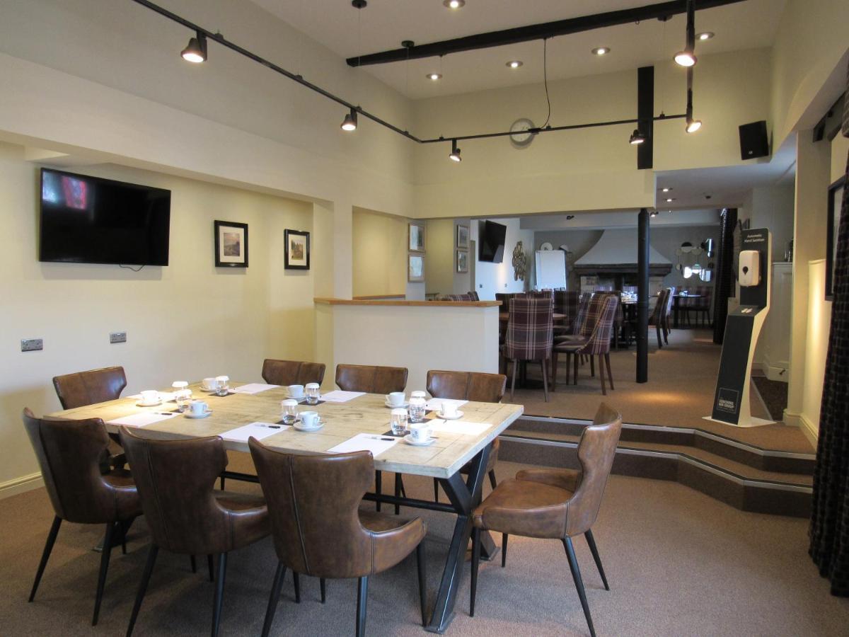 The Rutland Arms Hotel, Bakewell, Derbyshire エクステリア 写真