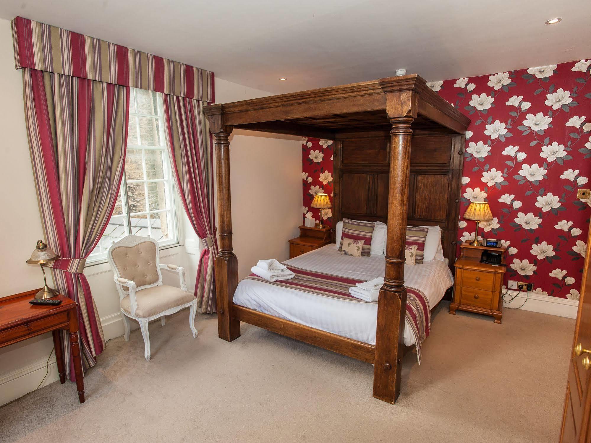 The Rutland Arms Hotel, Bakewell, Derbyshire エクステリア 写真