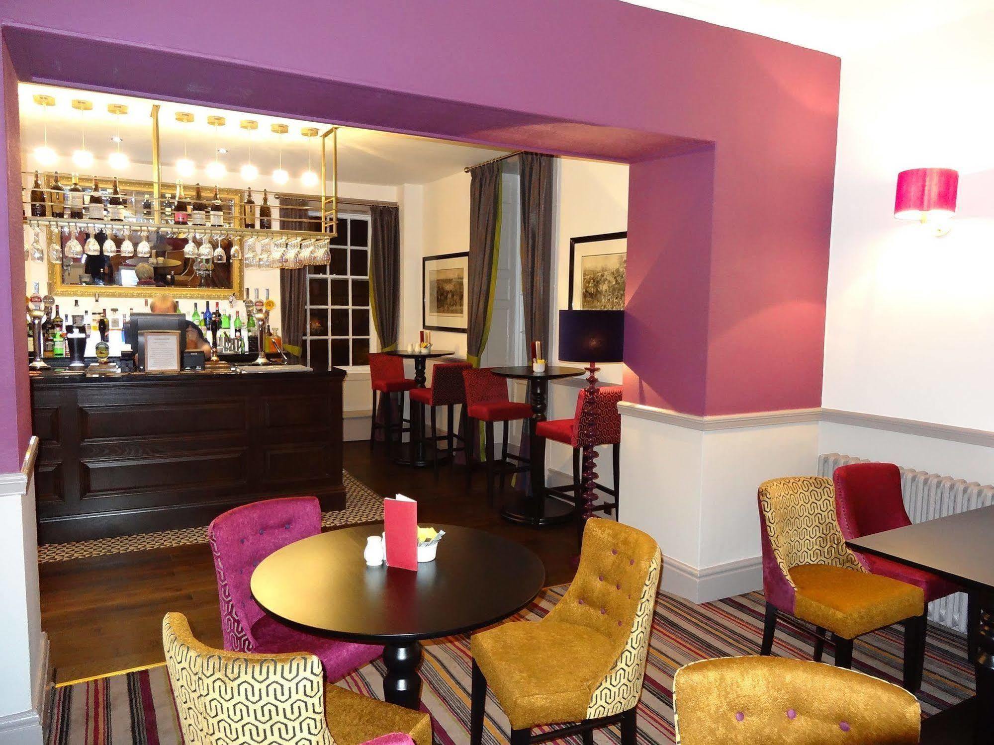 The Rutland Arms Hotel, Bakewell, Derbyshire エクステリア 写真